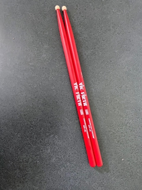 Vic Firth American Custom® SD1 JR Drum Sticks for Students – Horn Hospital